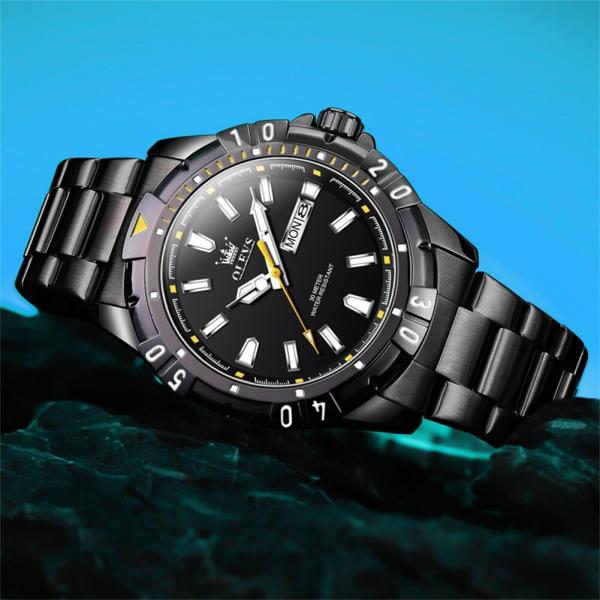 Olevs 5560 luxury fashion stainless steel  Men's Watch - Black