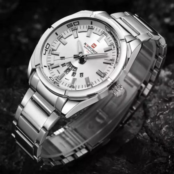 Naviforce 9038 Luxury Men Quartz Stainlness Steel watch For-Silver