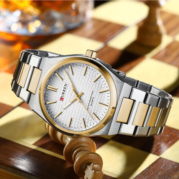 CURREN 8439 Stainless Steel Fashion Quartz Man For- Golden/White